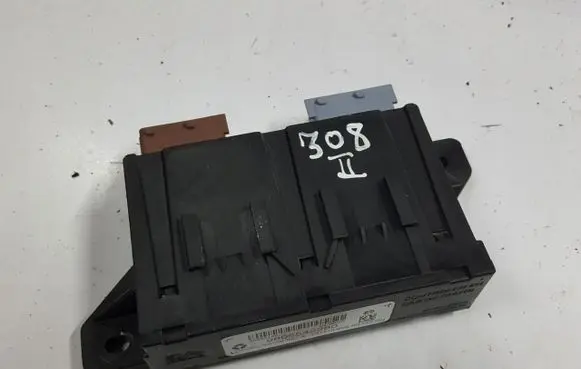 Peugeot 308 Tow bar trailer control unit/module 9805542280