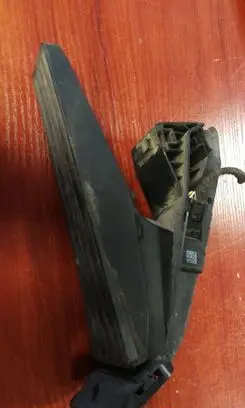 BMW 5 E60 E61 Accelerator throttle pedal 6788632