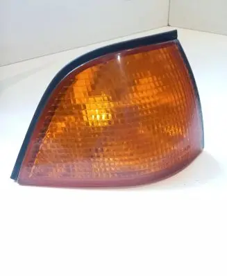 BMW 3 E36 Front indicator light 1393278 8580531