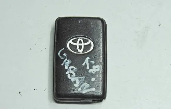 Toyota Urban Cruiser (XP110) Ignition key/card 