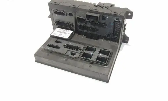 Mercedes-Benz E W211 Fuse module 2115453901