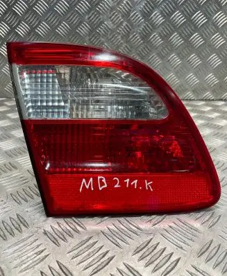 Mercedes-Benz E W211 Tailgate rear/tail lights A2118201364 379503 RWLS211