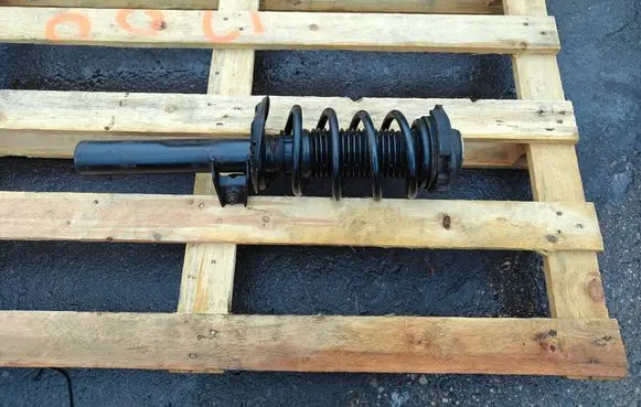 Skoda Superb B6 (3T) Front shock absorber/damper 317575