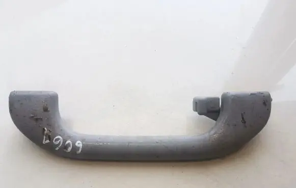 Rear interior roof grab handle