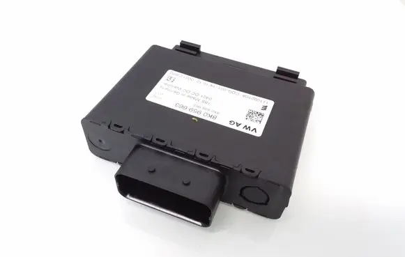 Audi A4 S4 B8 8K Voltage converter/converter module 8K0959663 111002108