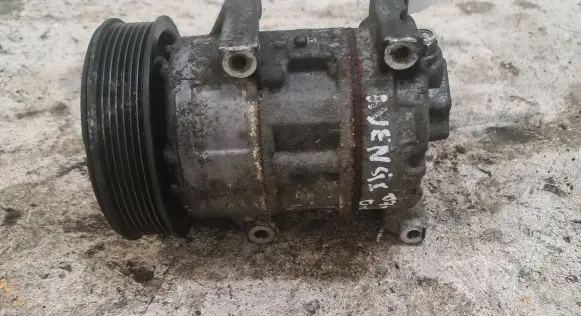 Toyota Avensis T250 Air conditioning (A/C) compressor (pump)
