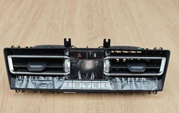 BMW 8 G16 Climate control unit 4A176B0