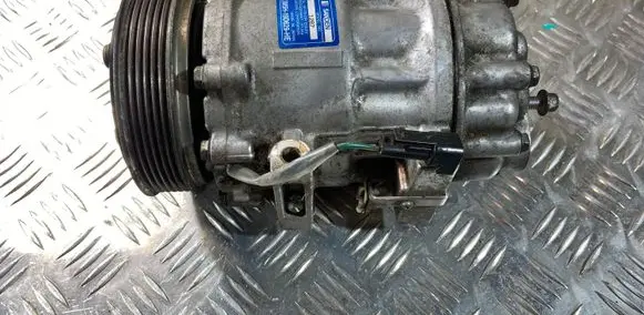Volvo V50 Air conditioning (A/C) compressor (pump) 3M5H19D629HE