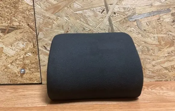Volkswagen PASSAT B6 Rear seat headrest 