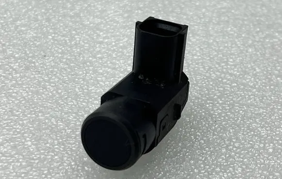 Suzuki Vitara (LY) Parking PDC sensor B0T-08230-11-0A B0T08230110A