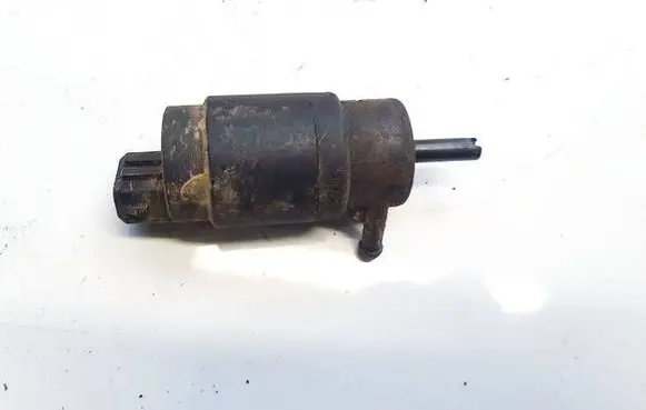 Nissan Primera Windscreen/windshield washer pump 20860