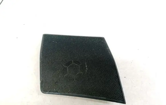 Side speaker trim/cover