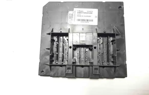 Volkswagen Golf VII Central body control module 5Q0937086AK