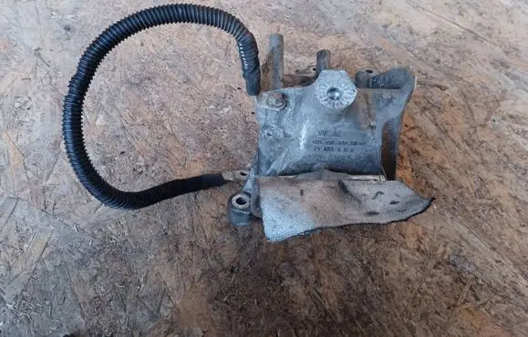 Audi Q5 SQ5 Engine mounting bracket 4H0199308BM