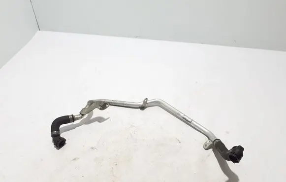Mercedes-Benz S W223 Engine coolant pipe/hose A2562033300