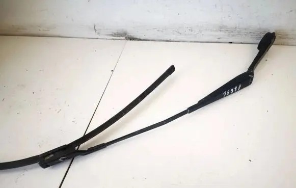 Jaguar XF Front wiper blade arm bm5117526bb