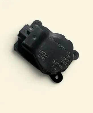 Ford Focus Air flap motor/actuator 3M5H19E616AA 11875 EAD251
