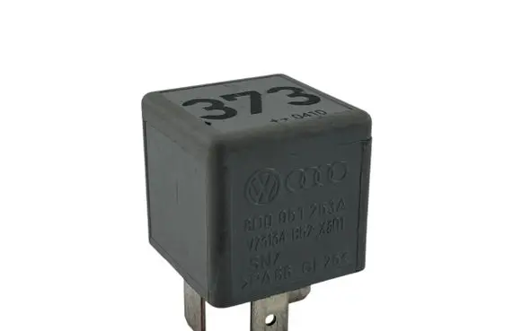 Audi A6 S6 C5 4B Other relay 8D0951253A V23134B52X301