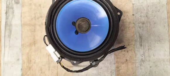 KIA Cerato Front door speaker 963302F000