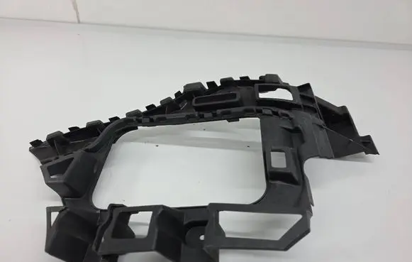 Volkswagen Touareg II Rear bumper mounting bracket 7P6807393
