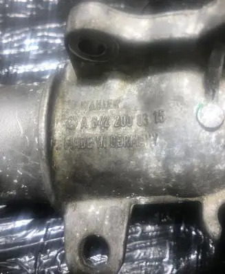 Thermostat/thermostat housing