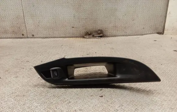 Ford Focus Electric window control switch BM51A237W20B
