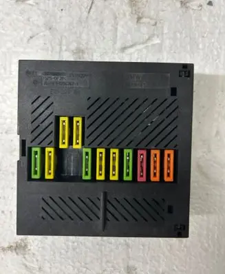 BMW 7 E65 E66 Fuse module 13943701 113943571