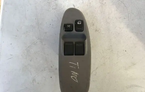 Nissan Almera Tino Electric window control switch 80960BU2001