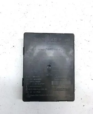 Volkswagen PASSAT B8 Keyless (KESSY) go control unit/module 3Q0959435F