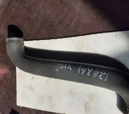 Mercedes-Benz Sprinter W906 Engine coolant pipe/hose A9065010182