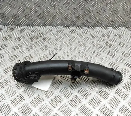 Peugeot 2008 I Intercooler hose/pipe 9677537880
