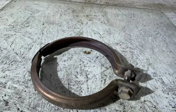 Volvo V40 Muffler pipe connector clamp 31422219