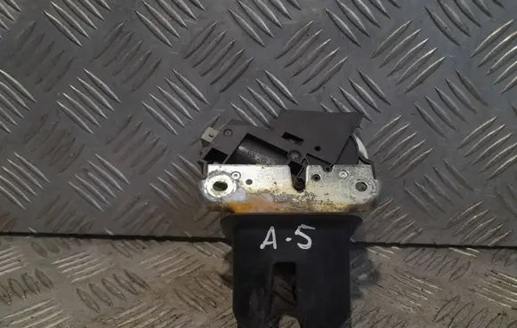 Audi A5 8T 8F Tailgate/trunk/boot lock/catch/latch 4F5827505D