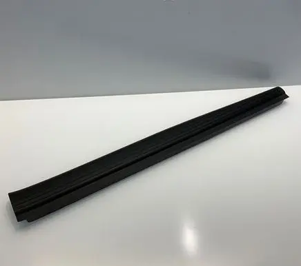 Mercedes-Benz E W211 Front sill trim cover A2116801835 2116801835