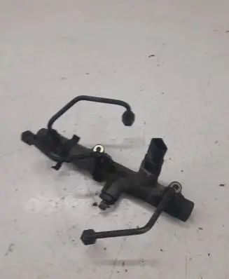 Audi A8 S8 D3 4E Fuel main line pipe 0281002691