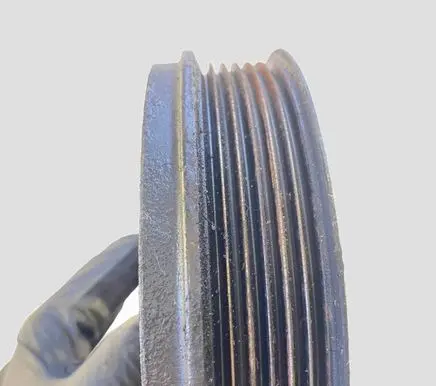 Volvo V70 Crankshaft pulley 30637335