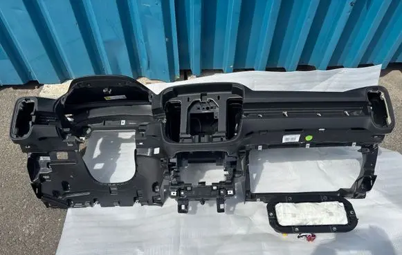 Volvo XC40 Dashboard 311700601