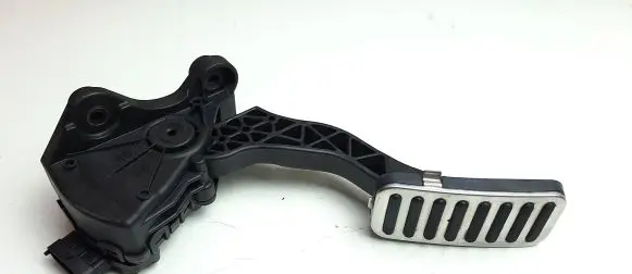 Hyundai i30 Accelerator throttle pedal 32700XXXXX M6442