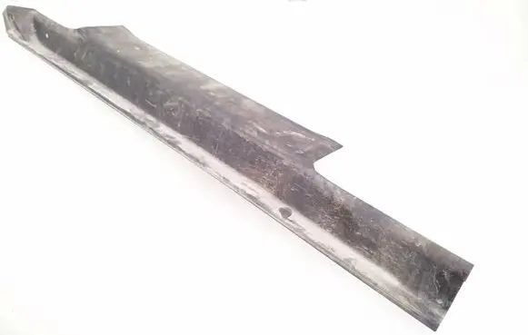 Mercedes-Benz R W251 Side skirt rear trim A2516800235