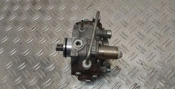 Toyota Verso Fuel injection high pressure pump 221000R040