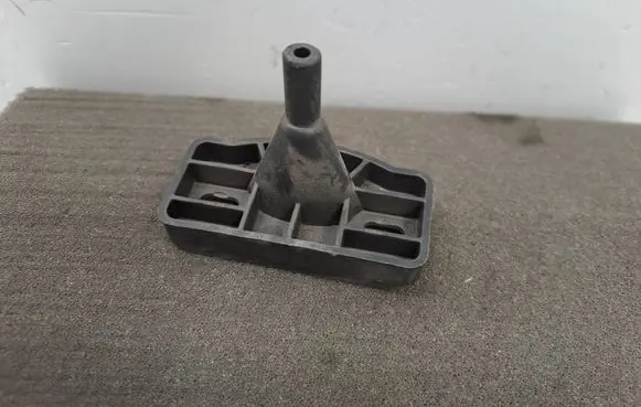 BMW X5 G05 Headlight/headlamp mounting bracket