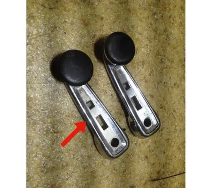 Mercedes-Benz W123 Front door window winding handle 