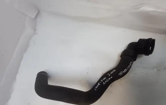 Engine coolant pipe/hose