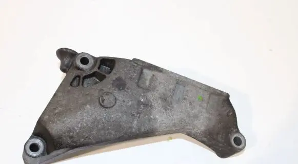 Volkswagen Multivan T5 Engine mounting bracket 03L199207B