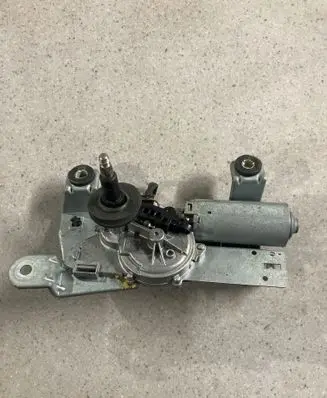 Porsche 911 996 Rear window wiper motor 99662808000