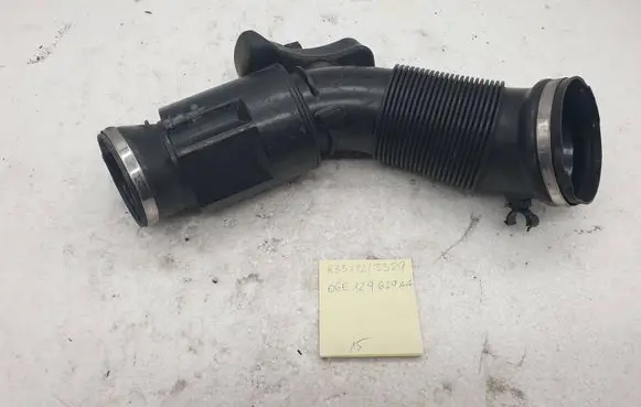Audi Q5 SQ5 Air intake duct part O6E129629AA