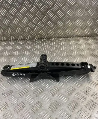 Audi A6 Allroad C7 Lift Jack 4G9011031