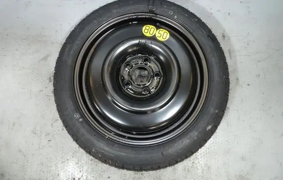 Toyota Avensis T220 R17 spare wheel 