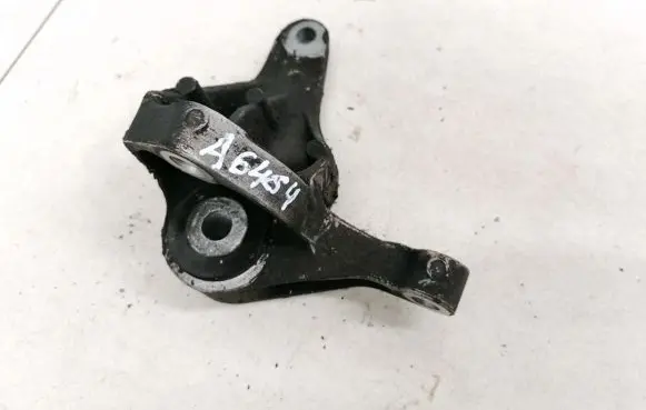 Volvo C30 Engine mounting bracket 3M516P093AE 3M51-6P093-AE