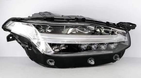 Volvo XC90 Headlight/headlamp 31468913